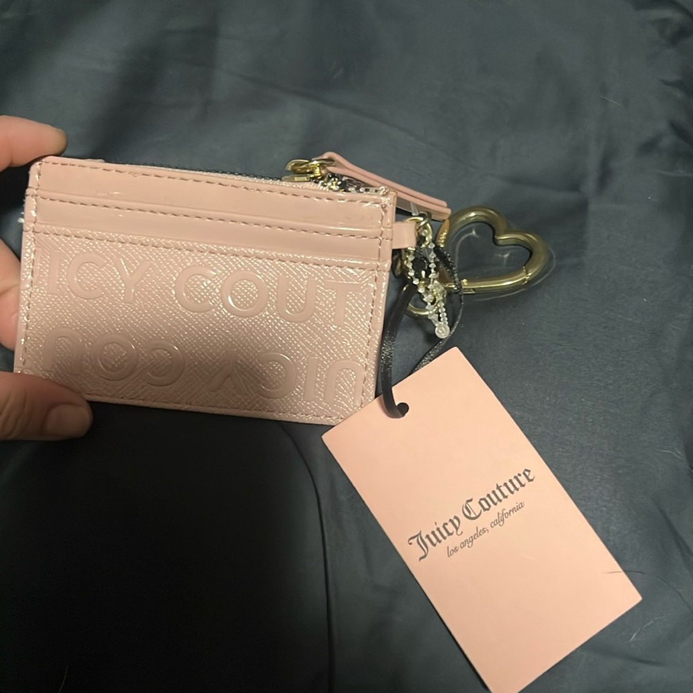 Pale Pink coming and card holder juicy couture brand new